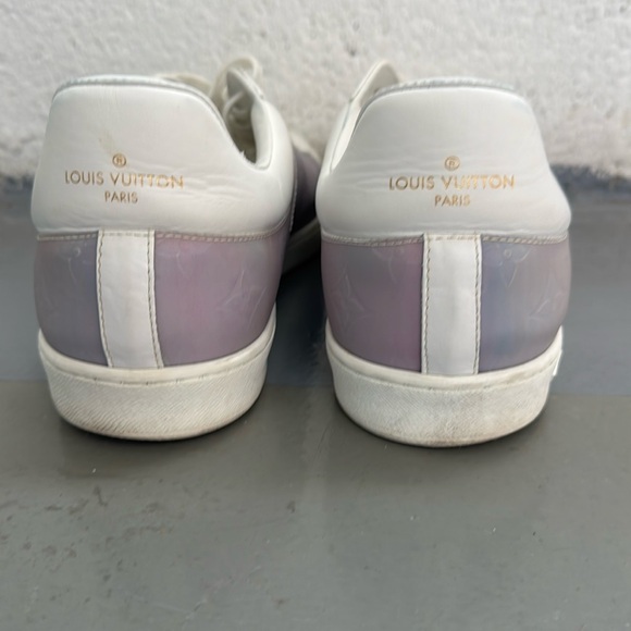 LOUIS VUITTON LV UNISEX LV LUXEMBOURG SNEAKER IN IRIDESCENT MONOGRAM  size 9 - Picture 7 of 9